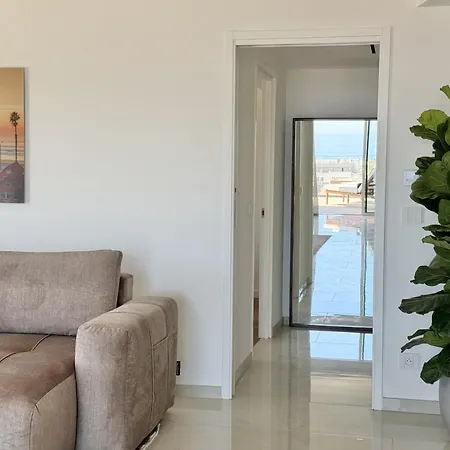 Rooftop 2bedrooms, 2bathrooms Jacuzzi & Sea View #2 Lägenhet