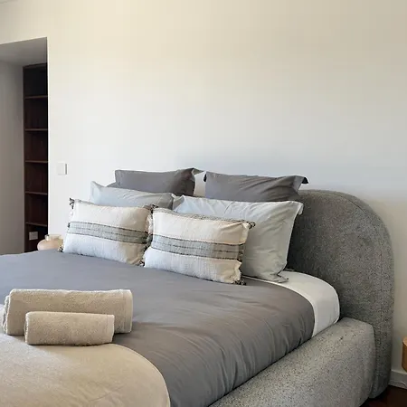 Rooftop 2bedrooms, 2bathrooms Jacuzzi & Sea View #2 * Roquebrune-Cap-Martin