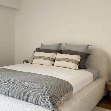 Rooftop 2bedrooms, 2bathrooms Jacuzzi & Sea View #2 Lägenhet *