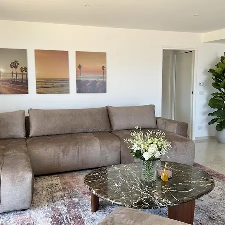 Rooftop 2bedrooms, 2bathrooms Jacuzzi & Sea View #2 Apartamento Roquebrune-Cap-Martin